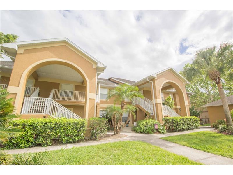 2698 EMERALD LAKE COURT, Kissimmee, FL 34744