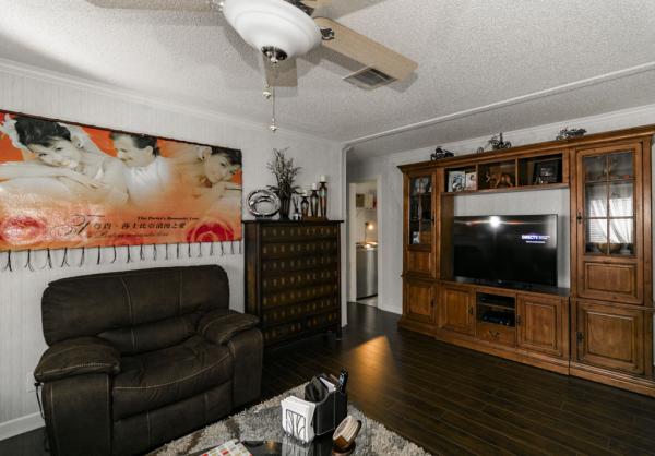 Pleasant Hill Village 2100 Pleasant Hill Rd. L27Kissimmee, FL 34746