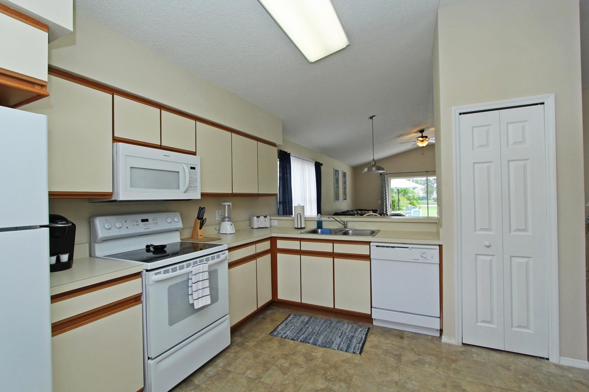 4966 Park Forest Loop, Kissimmee, FL 34746