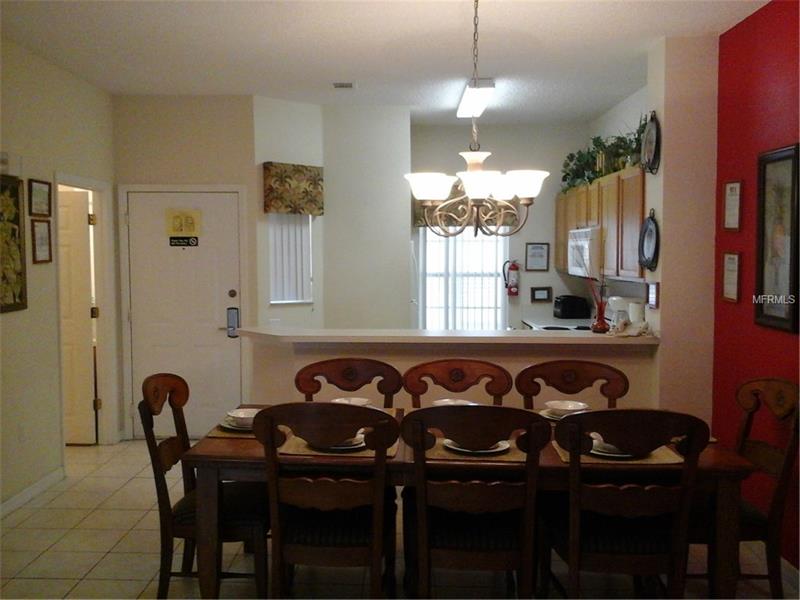 8525 CRYSTAL COVE LOOP, Kissimmee, FL 34747