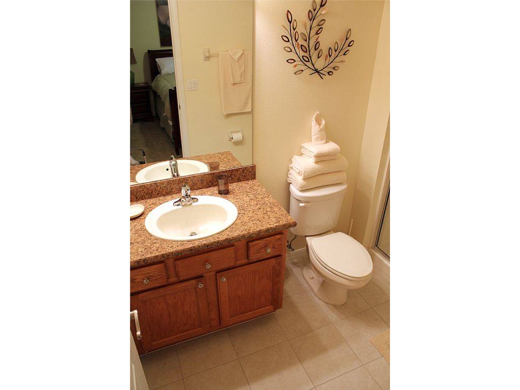 8541 Bay Lilly Loop, Kissimmee, FL 34747