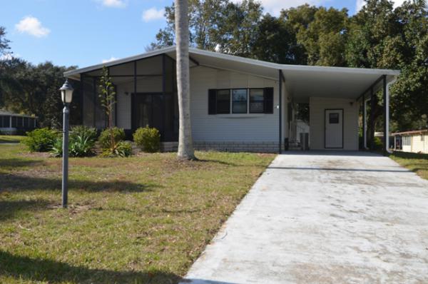 Lake Harris Landing Mobile Home Park28600 Helena RunLeesburg, FL 34748