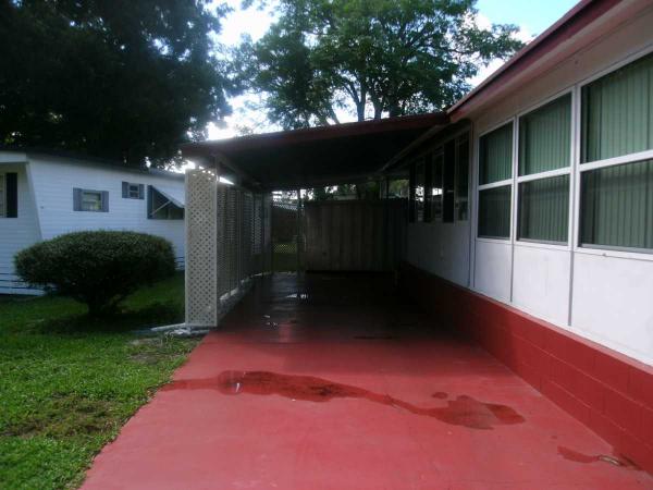 Leesburg Lakeshore Mobile Home Park2686 MAIN STREETLeesburg, FL 34748