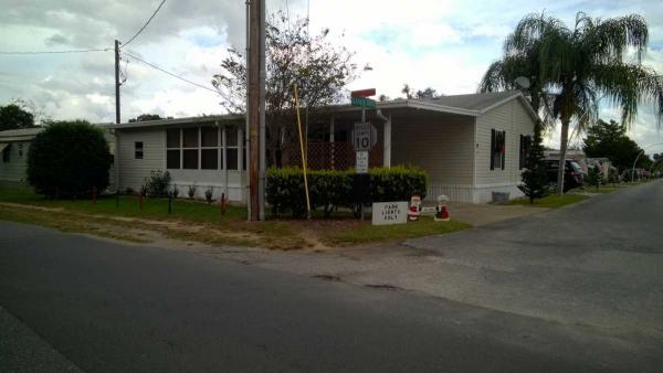 Leesburg Lakeshore Mobile Home Park1208 N Lee Street #57Leesburg, FL 34748