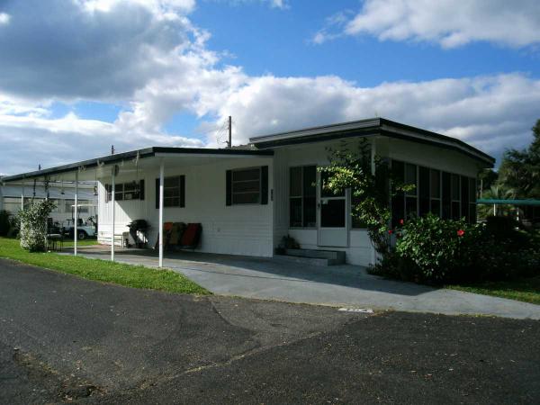 Leesburg Lakeshore Mobile Home Park2711 MAIN STREETLeesburg, FL 34748