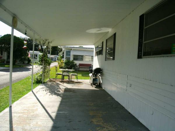 Leesburg Lakeshore Mobile Home Park2711 MAIN STREETLeesburg, FL 34748