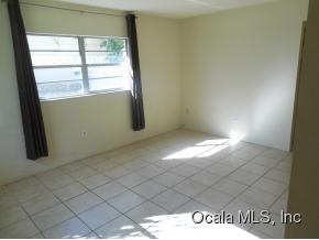 1704 High Street, Leesburg, FL 34748