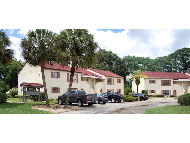1502 S Pointe Dr, Leesburg, FL 34748
