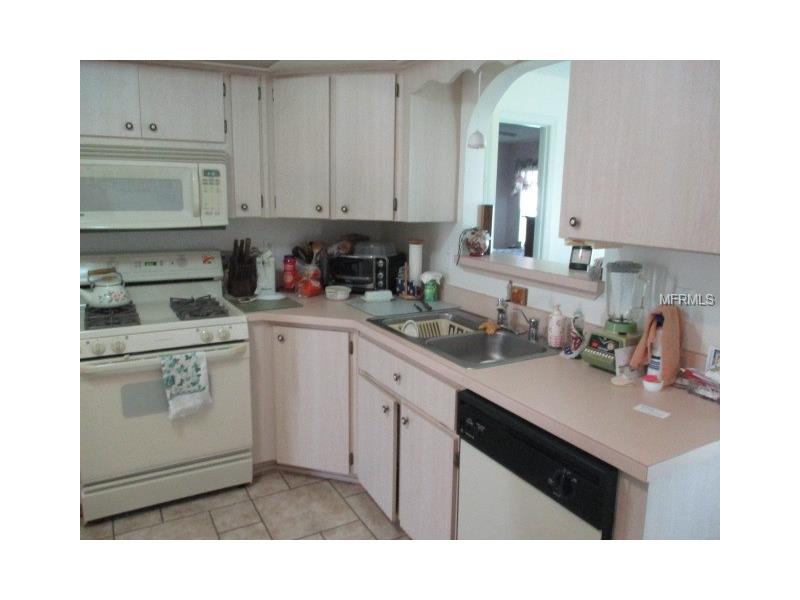 5605 LAVER STREET, Leesburg, FL 34748