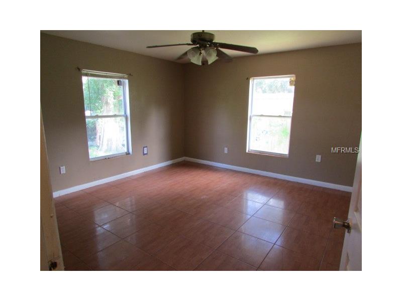913 OAK DRIVE, Leesburg, FL 34748