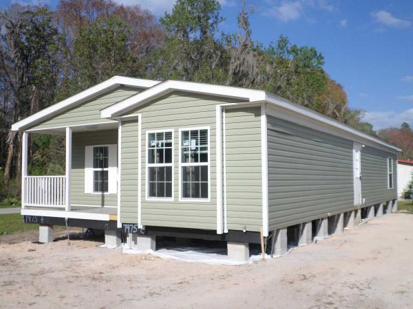 Lake Harris Landing Mobile Home Park2678 MAIN STREETLeesburg, FL 34748