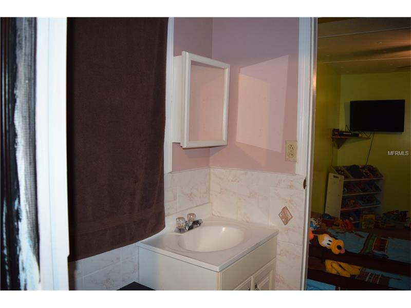 17328 PALM DR, Montverde, FL 34756