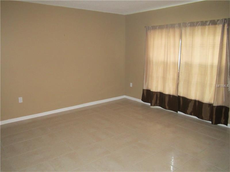 820 MOUNTBATTEN LANE, Kissimmee, FL 34758