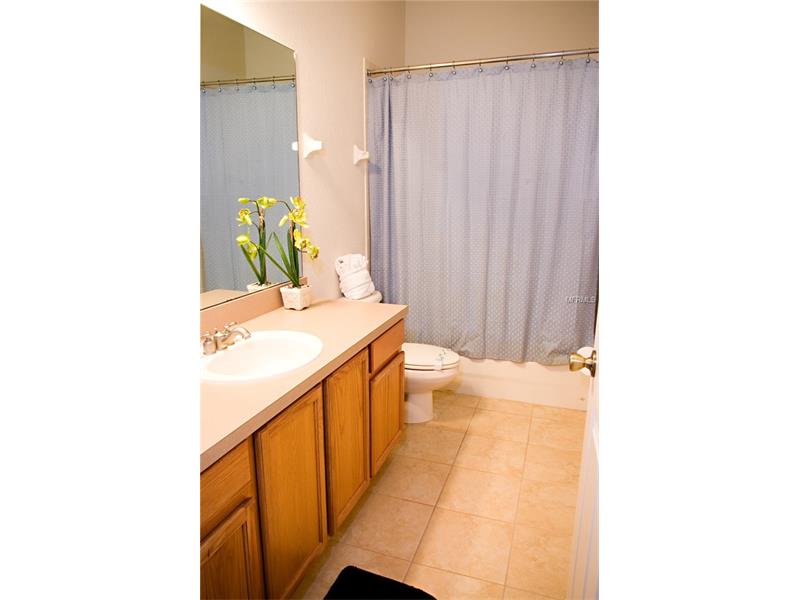 4956 BOND ST E, Kissimmee, FL 34758
