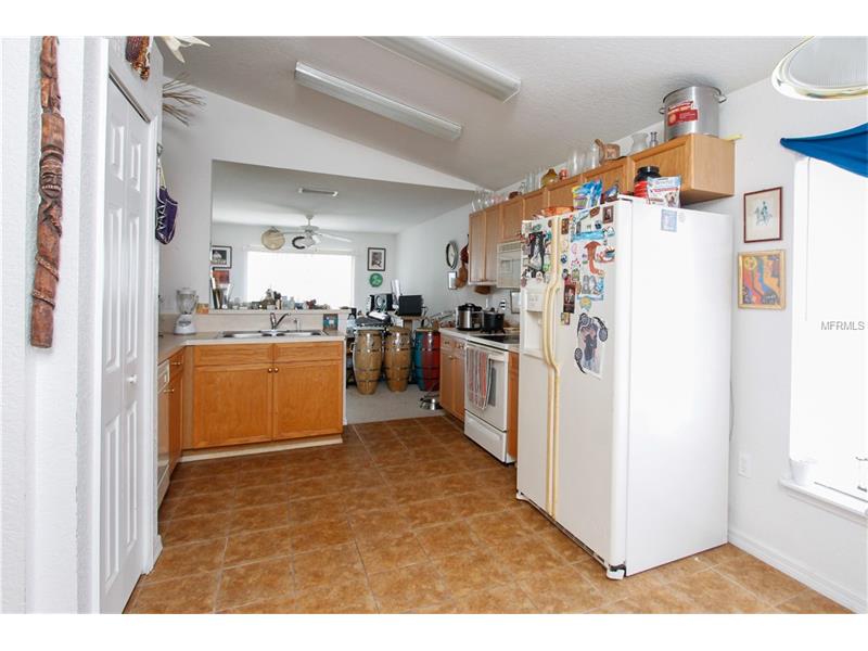 525 LAKEVIEW COURT, Poinciana, FL 34759