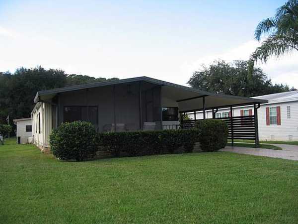 Continental Country Club 111 Lyonia LaneWildwood, FL 34785