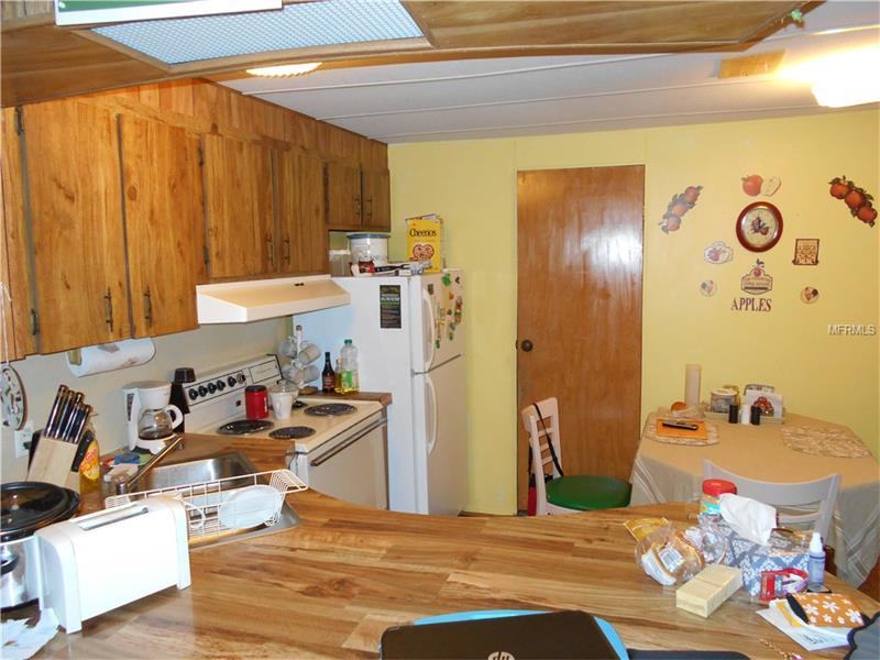 5561 WILLIAMSBURG LANE, Wildwood, FL 34785