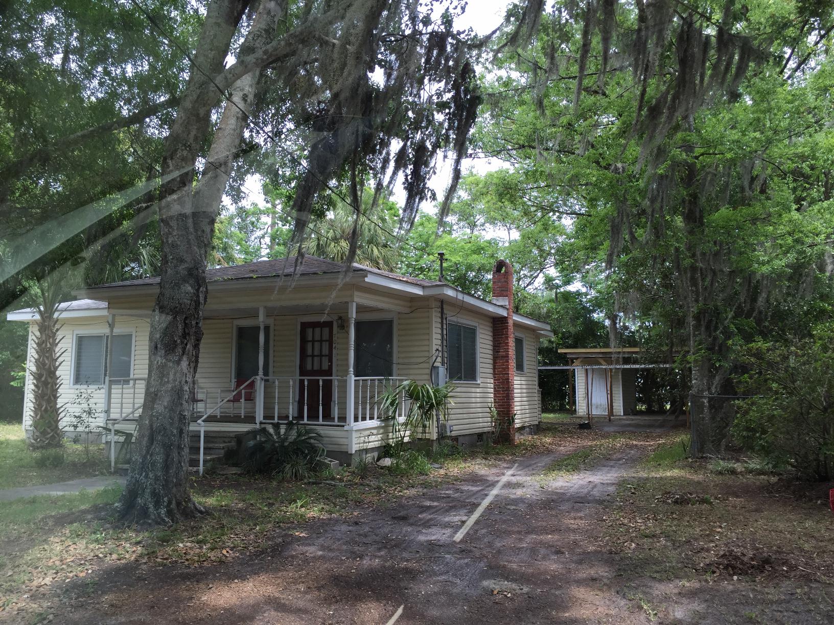 704 Powell Street, Wildwood, FL 34785
