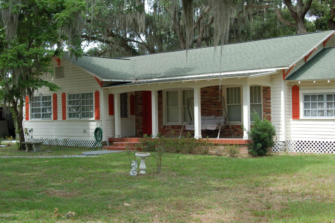100 S Old Wire Road, Wildwood, FL 34785
