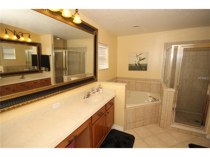 1112 LASCALA DR, Windermere, FL 34786