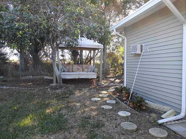 Lake Griffin Harbor7309 Harbor View DriveLeesburg, FL 34788