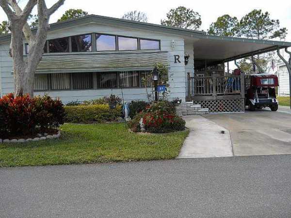 Lakes at Leesburg27 Key West DriveLeesburg, FL 34788
