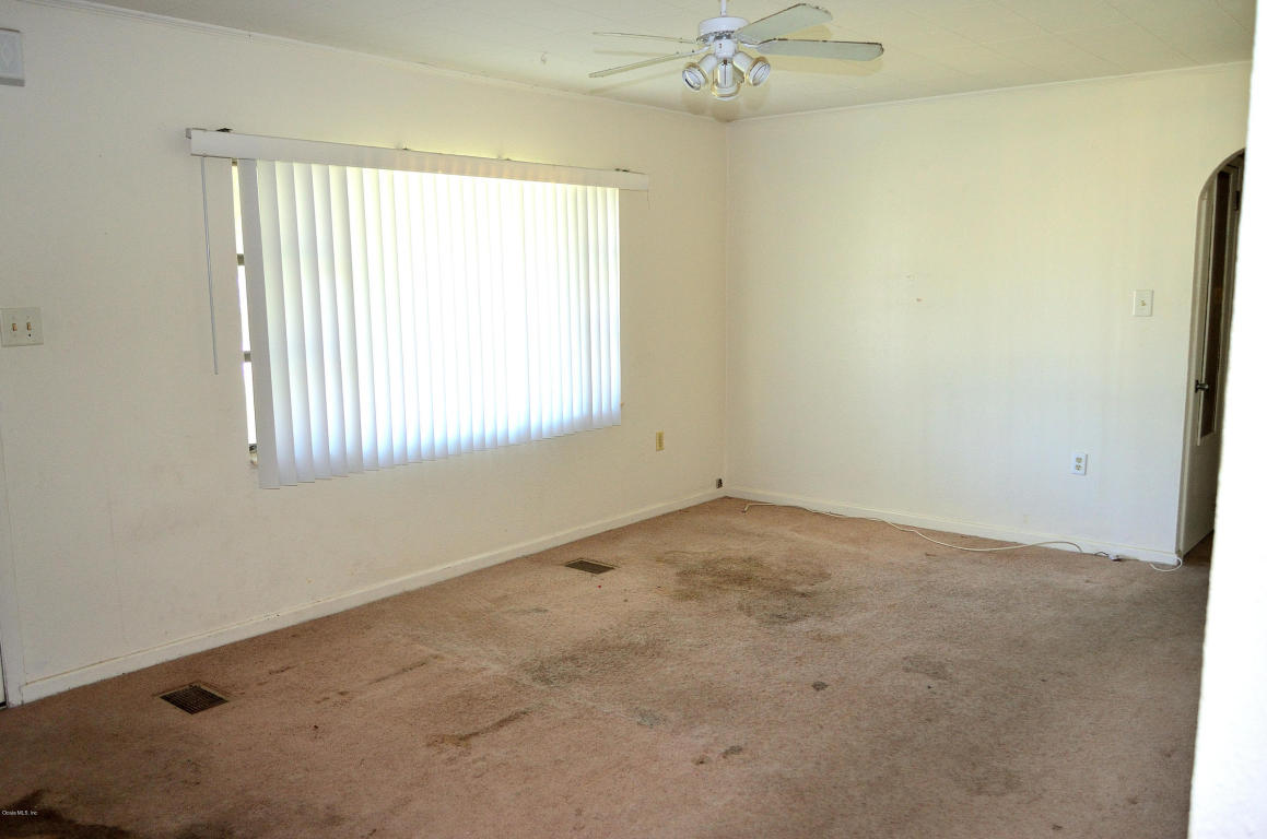 32706 Vista Avenue, Leesburg, FL 34788