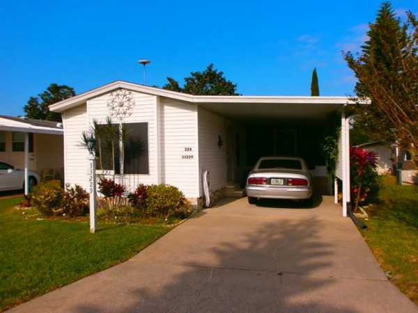 Lake Griffin Harbor33229 SEASHELL LANELeesburg, FL 34788