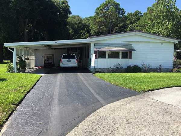 Mid Florida Lakes106 Pine Tree DriveLeesburg, FL 34788