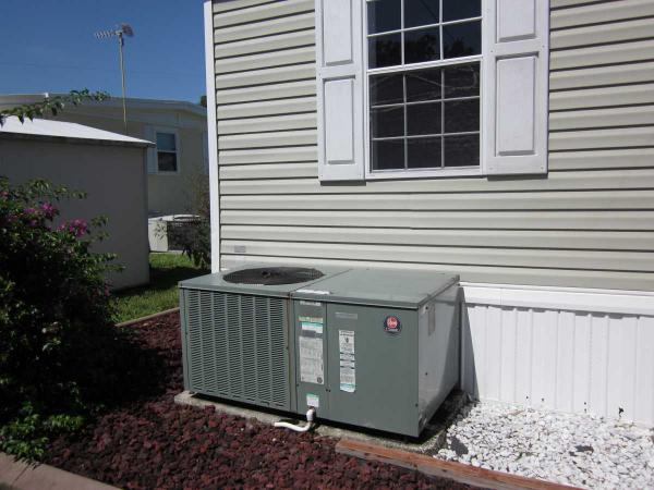 Bonfire Mobile Home Village2675 MAIN STREETLeesburg, FL 34788