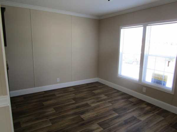Mid Florida Lakes105 Lakeview DriveLeesburg, FL 34788