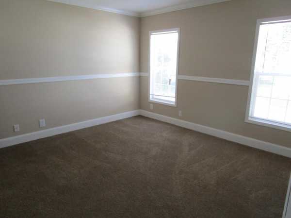 Mid Florida Lakes105 Lakeview DriveLeesburg, FL 34788