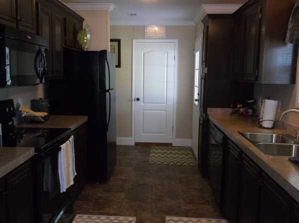 Mid Florida Lakes129 Poinsettia DriveLeesburg, FL 34788