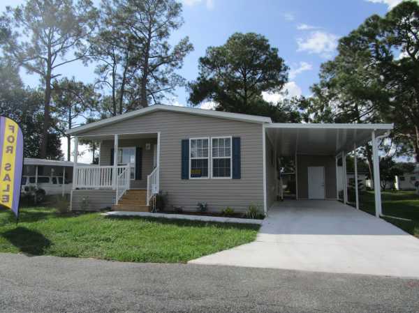 Mid Florida Lakes103 Spruce LaneLeesburg, FL 34788