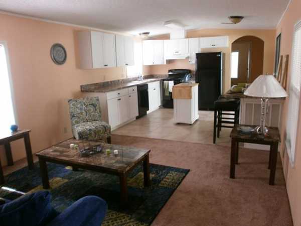 Lake Griffin Harbor33047 DOCKSIDE LANELeesburg, FL 34788
