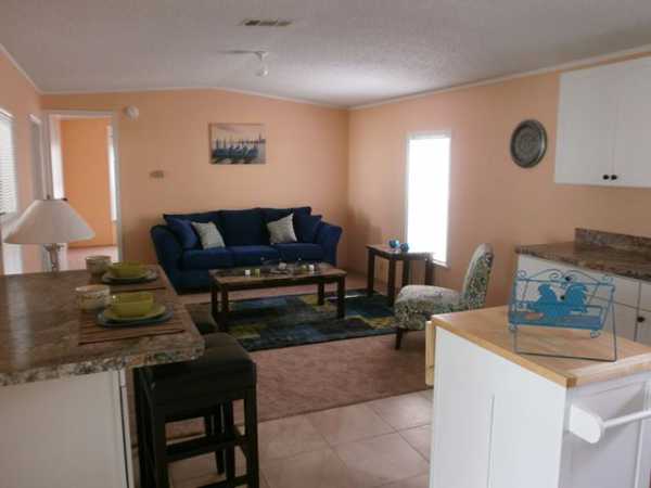 Lake Griffin Harbor33047 DOCKSIDE LANELeesburg, FL 34788