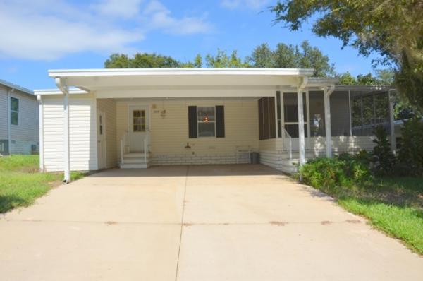 Lake Harris Landing Mobile Home Park7513 River Run DriveLeesburg, FL 34788