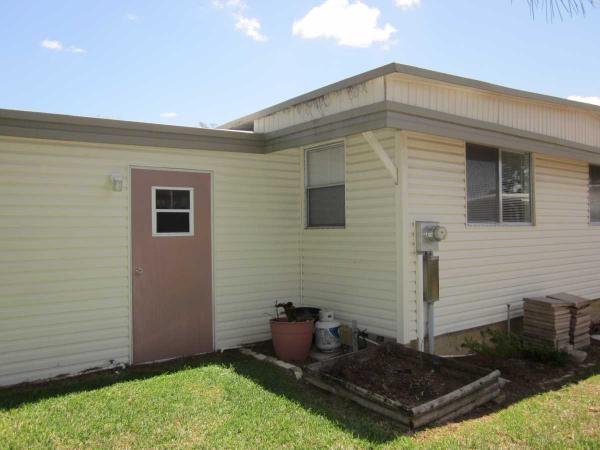 Mid Florida Lakes2802 MAIN STREETLeesburg, FL 34788