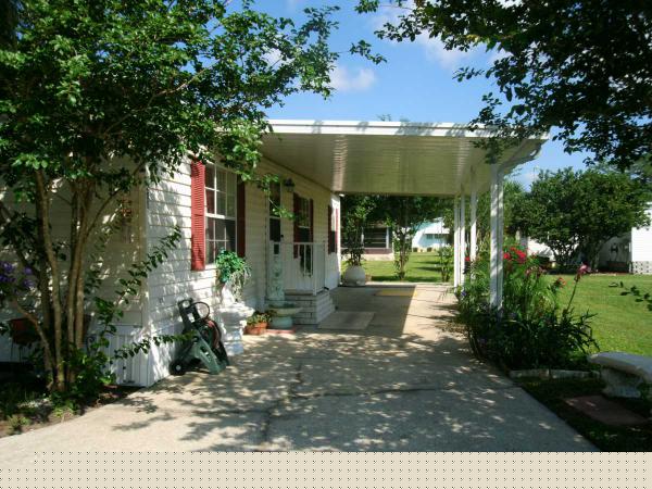 2661 MAIN STREET