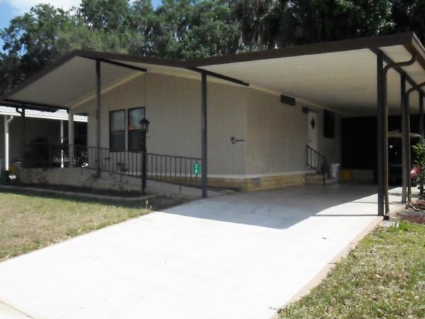 Lakeside Village2299 LAKESIDE DRIVELeesburg, FL 34788