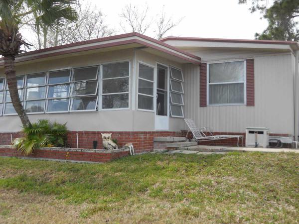 Mid Florida Lakes142 E. Sterling WayLeesburg, FL 34788