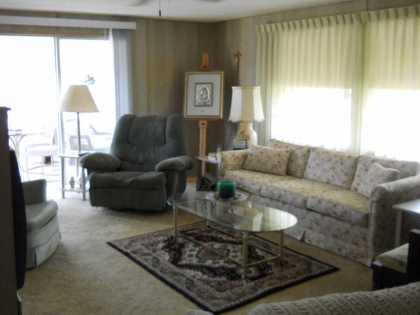 Mid Florida Lakes142 E. Sterling WayLeesburg, FL 34788