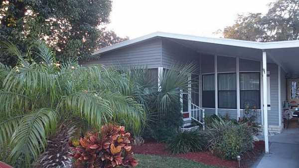 Lakes at Leesburg53 Bayberry DriveLeesburg, FL 34788