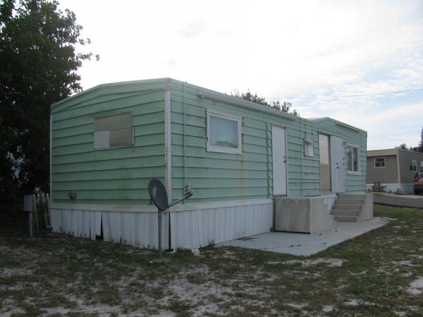 Ridgecrest Mobile Home Park 208 Pecan PlaceFort Pierce, FL 34946