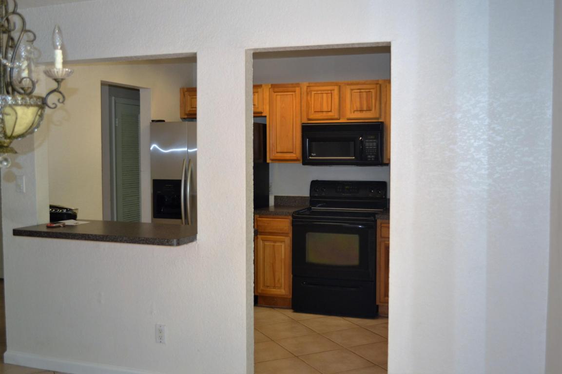 2621 Seneca Avenue, Fort Pierce, FL 34946