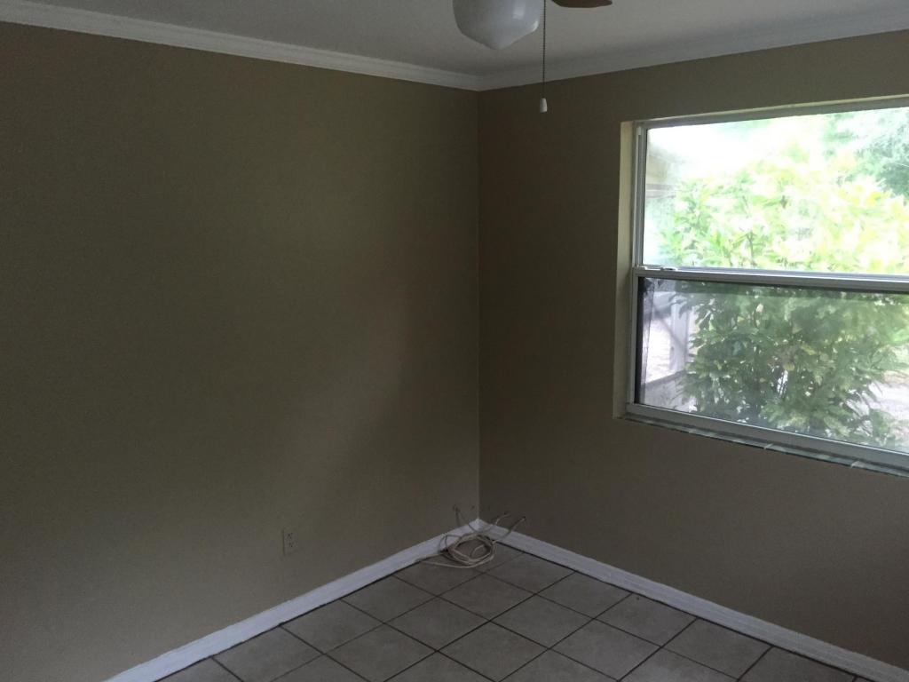 2001 N 46th St, Fort Pierce, FL 34947