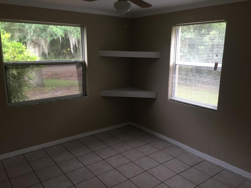 2001 N 46th St, Fort Pierce, FL 34947