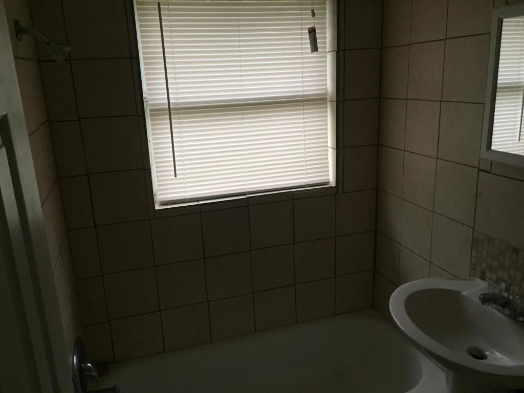 2001 N 46th St, Fort Pierce, FL 34947