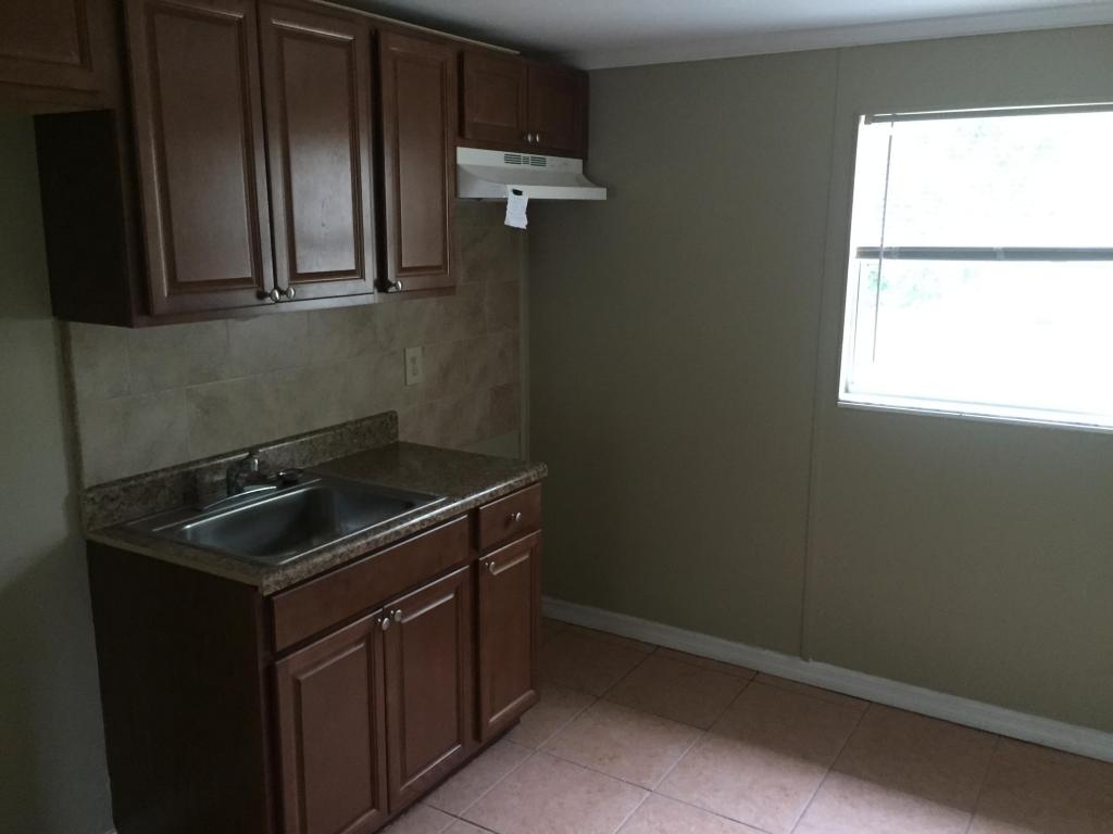 2001 N 46th St, Fort Pierce, FL 34947