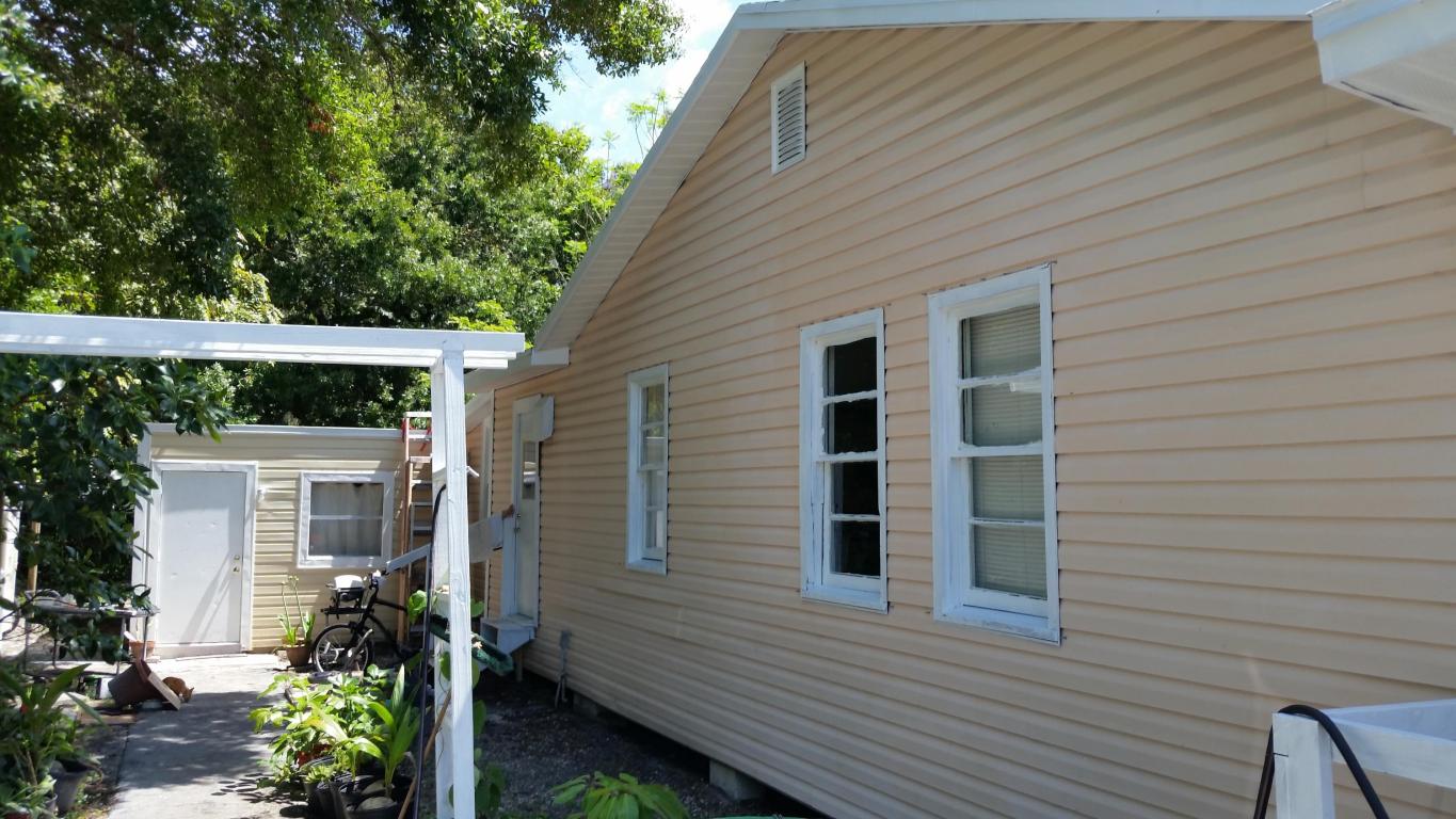 2506 Delaware Avenue, Fort Pierce, FL 34947